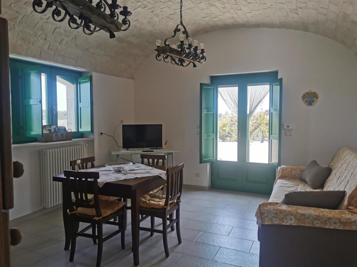 Trullo Le Tre Sorelle Cisternino Eksteriør bilde
